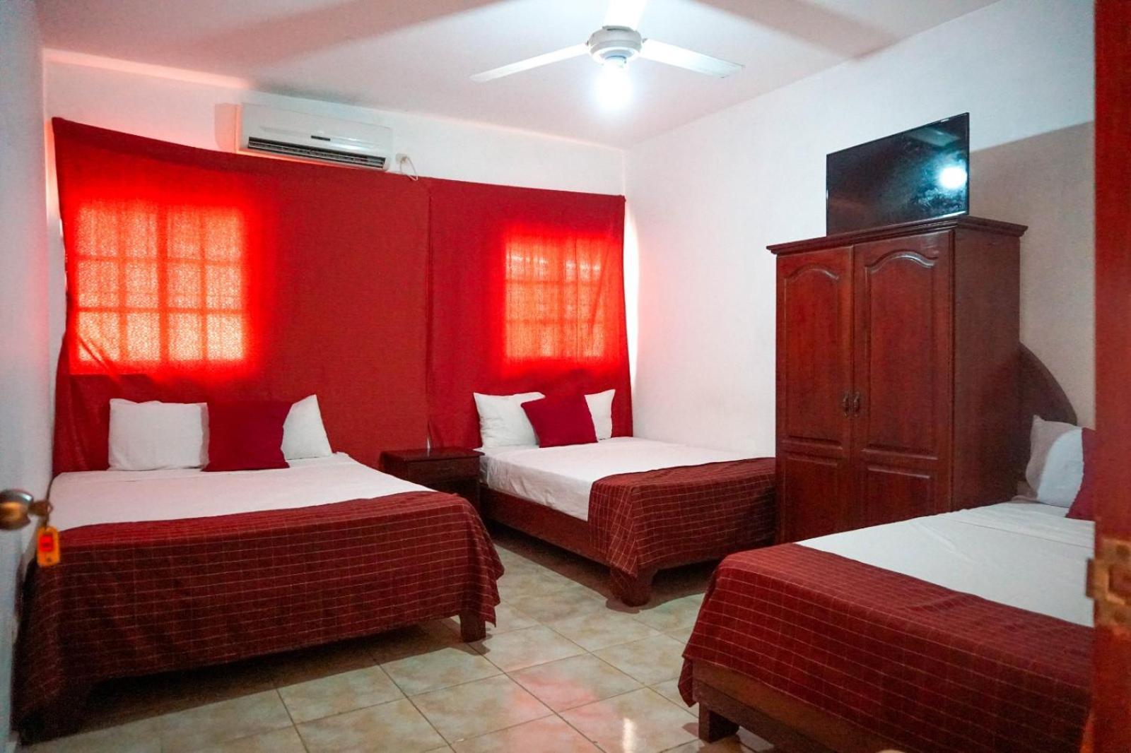 Hotel Nuevo Amanecer El Catey Zewnętrze zdjęcie