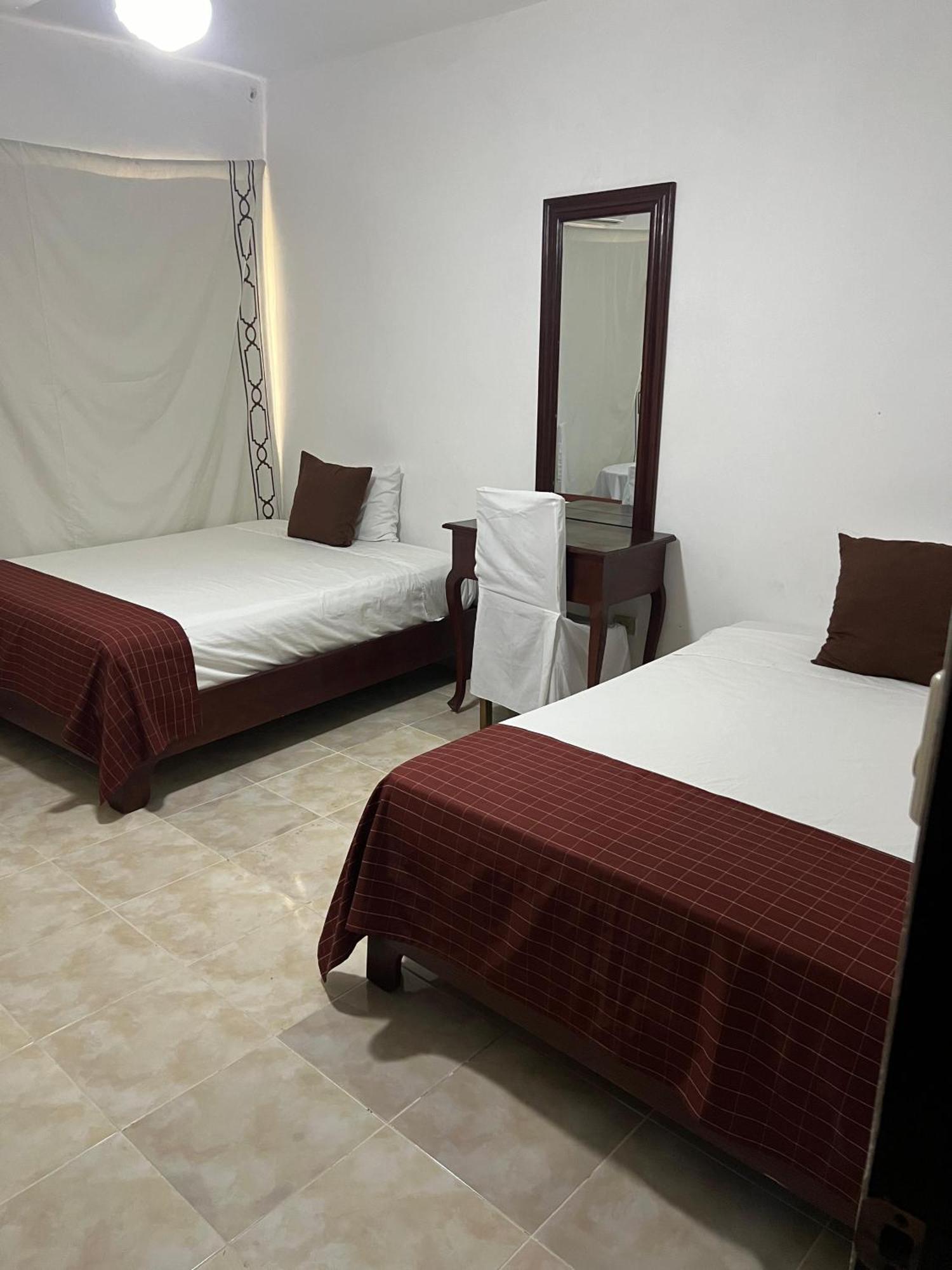 Hotel Nuevo Amanecer El Catey Zewnętrze zdjęcie