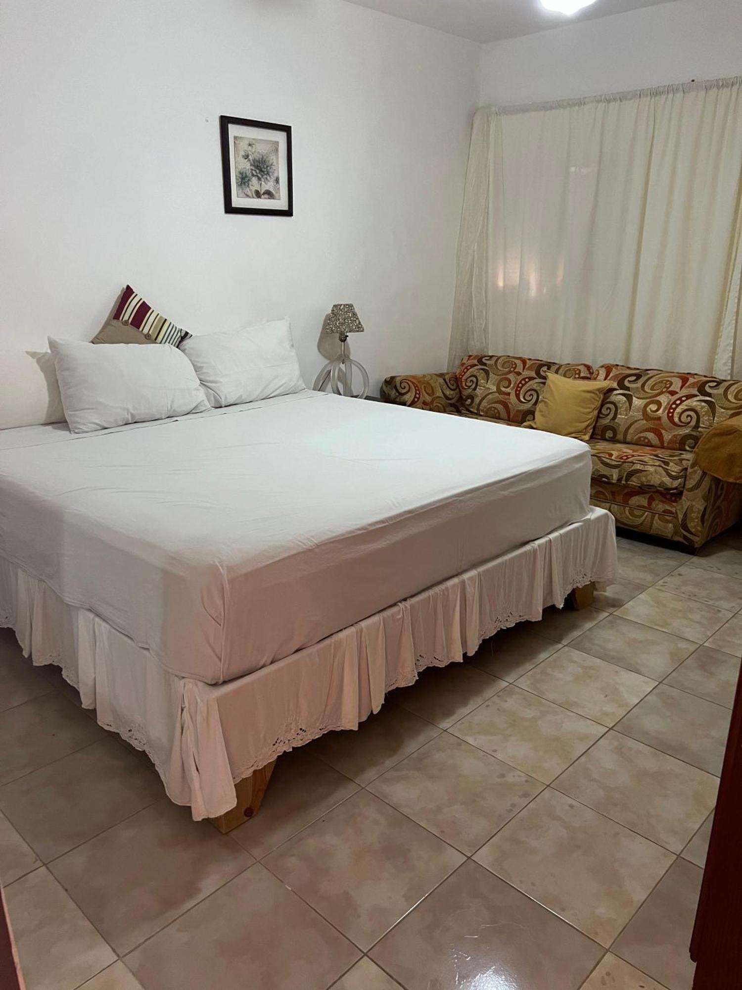 Hotel Nuevo Amanecer El Catey Zewnętrze zdjęcie